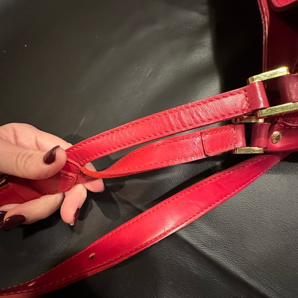 Louis Vuitton Mandara Epi Red shoulder/crossbody bag - Picture 7 of 15